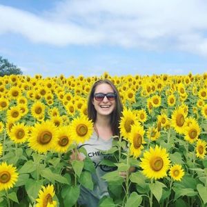 Meet your Posher, Ellen